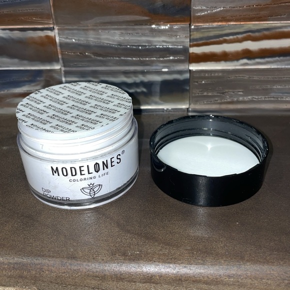 Dip Powder - Picture 3 of 3